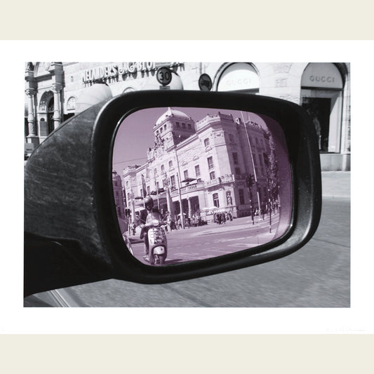 Objects in mirror are closer than they appear (Dramaten)