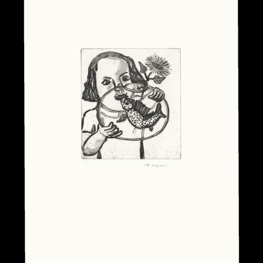 Flicka med fisk och solros