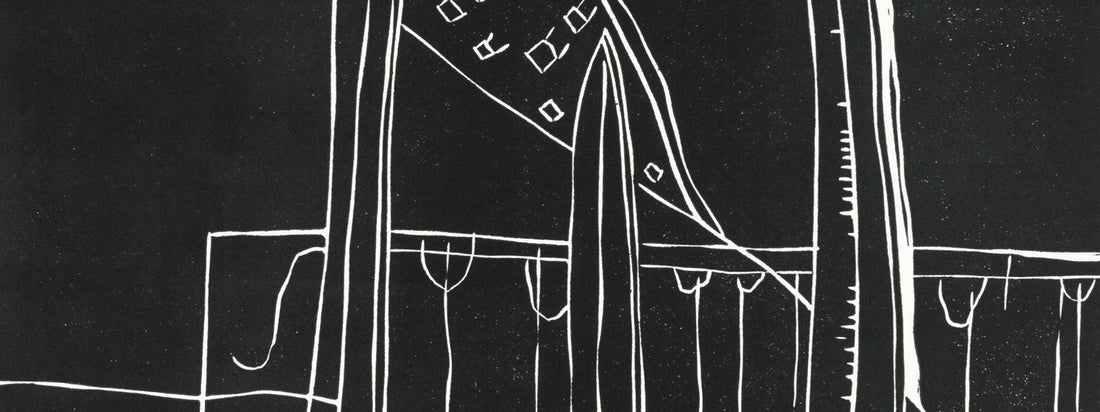 mellan blått och svart