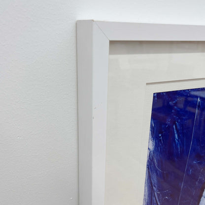 Utan titel I 2022 - i vit ram