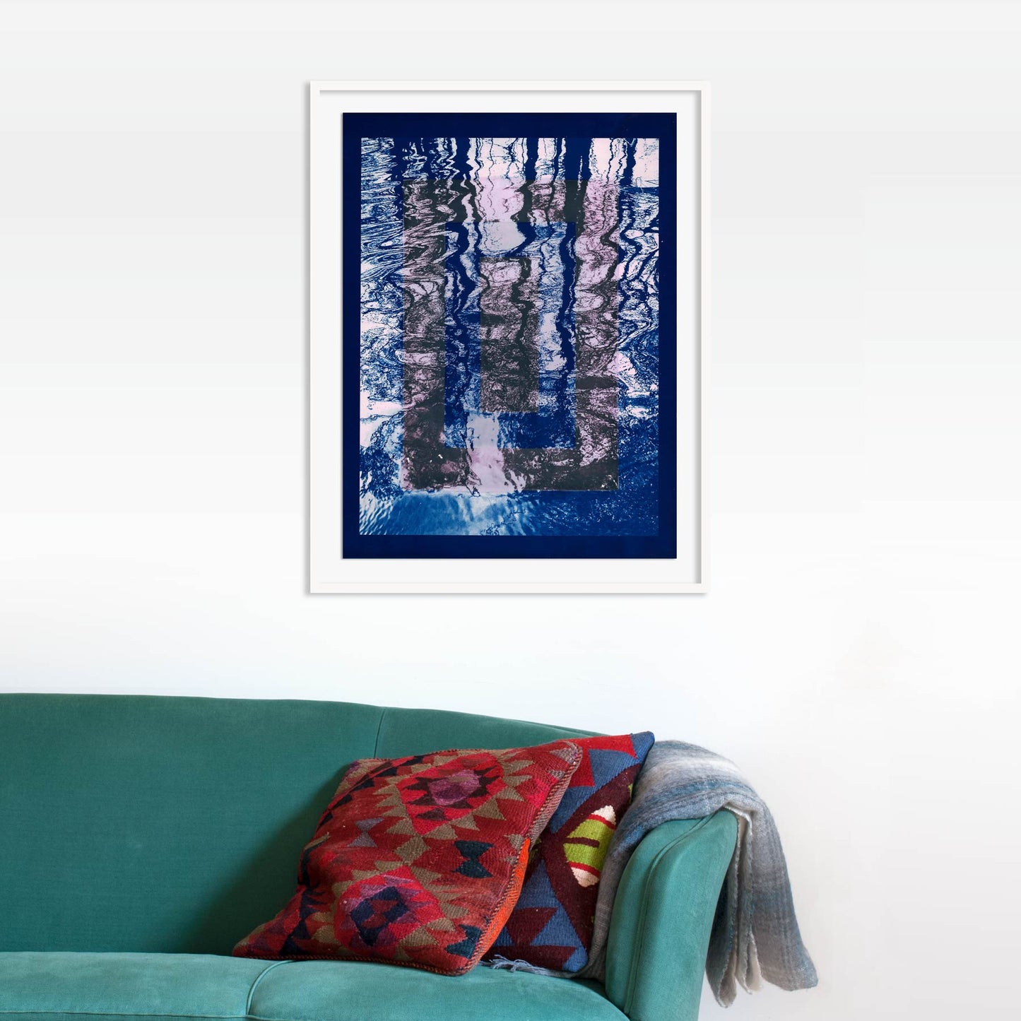 Anatomy of a shadow (I)