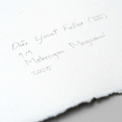 Where the light falls (III)